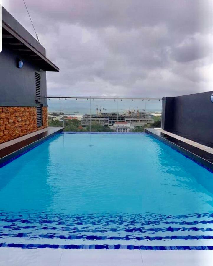 Explorer Suite 1004 Bacolod Exterior foto
